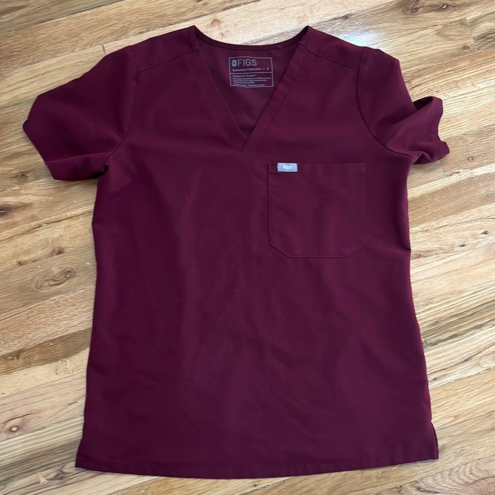 Figs Burgundy Scrub Set